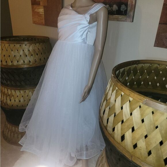 🆕️👗New Trend Flower Girl Dress, First Communion Dress, White - Sz 10 - Picture 5 of 11